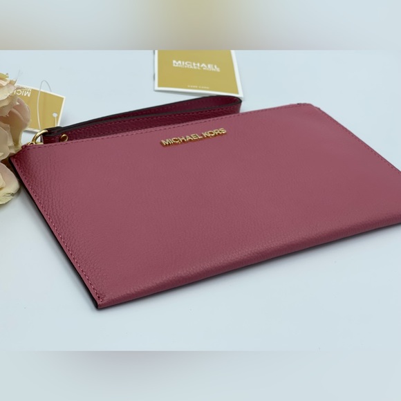 Michael Kors Jet Set Large Leather Clutch Wristlet - Picture 6 of 9